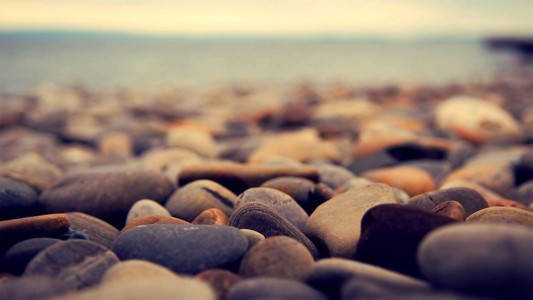 美丽的海滩岩