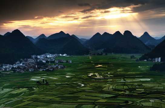 贵州黔西南景物图片