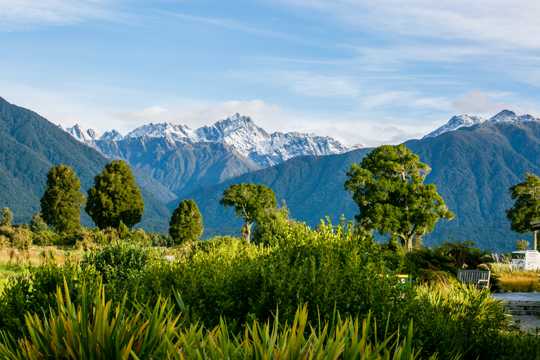 新西兰雪山景色图片