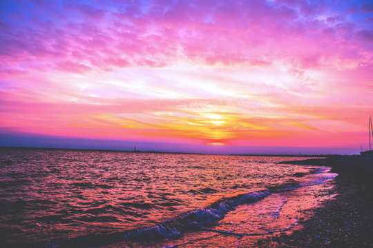 夕阳海洋唯美自然风光图片