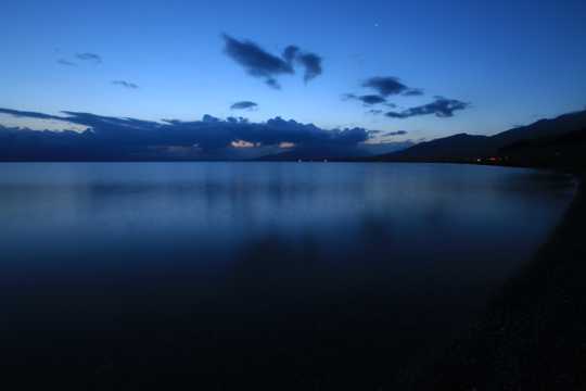 赛里木湖风光图片