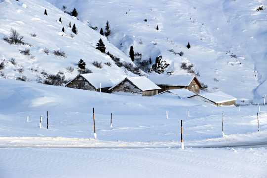 冬季的瑞士图片