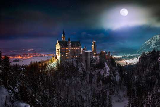 德国新天鹅城堡景象图片